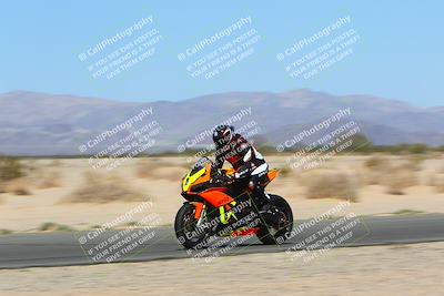 media/Apr-15-2022-Apex Assassins (Fri) [[9fb2e50610]]/Trackday Level 1/Session 2/Speed Shots/